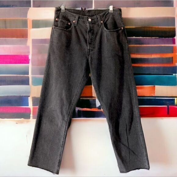 Levi's 501 Distressed Black Raw hem Pants Size 30 EUC - Picture 5 of 11